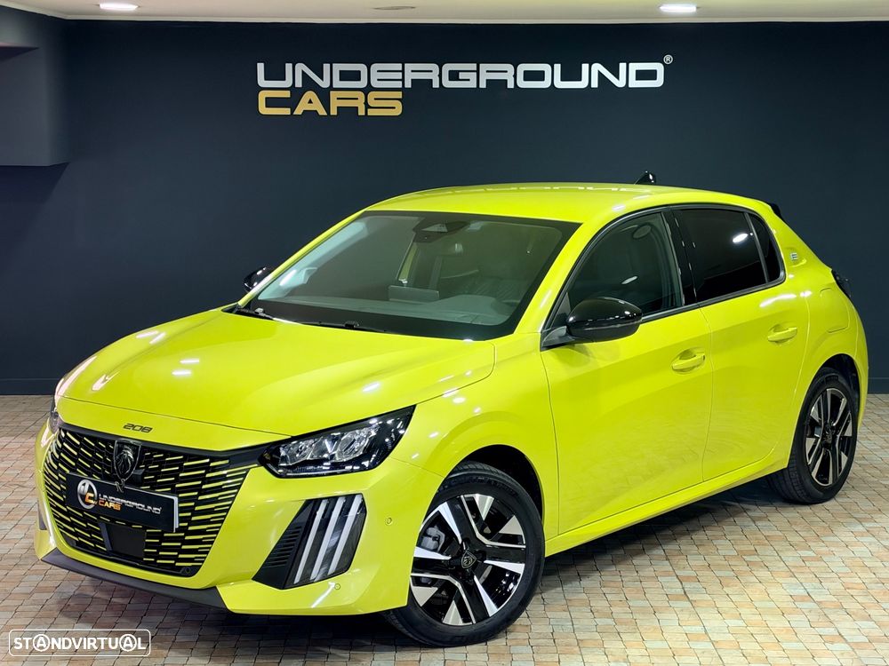 Peugeot E-208