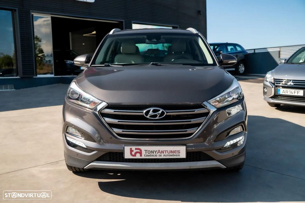 Hyundai Tucson 1.7 CRDi Creative - 12
