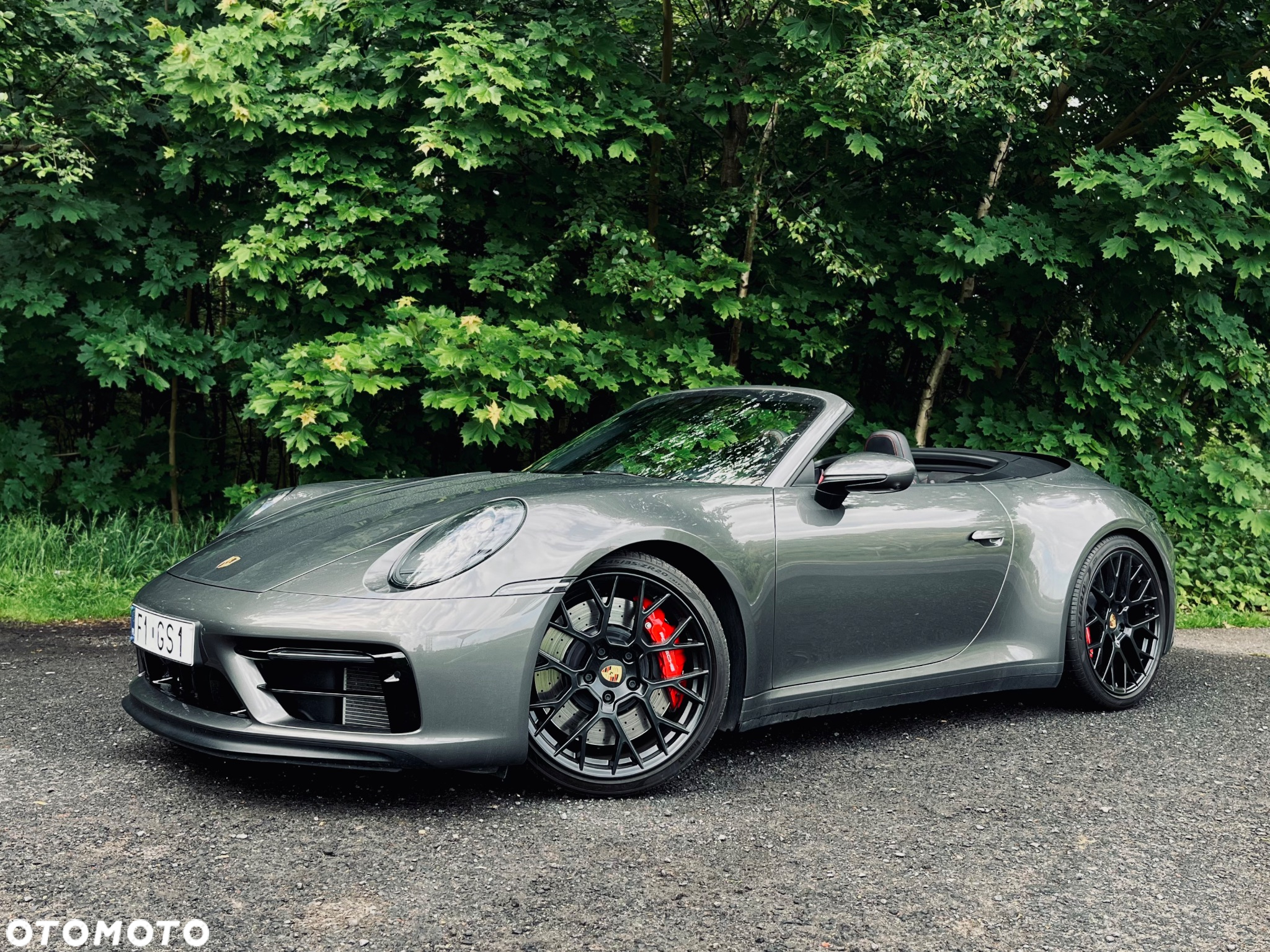 Porsche 911 Carrera 4 GTS Cabrio - 3