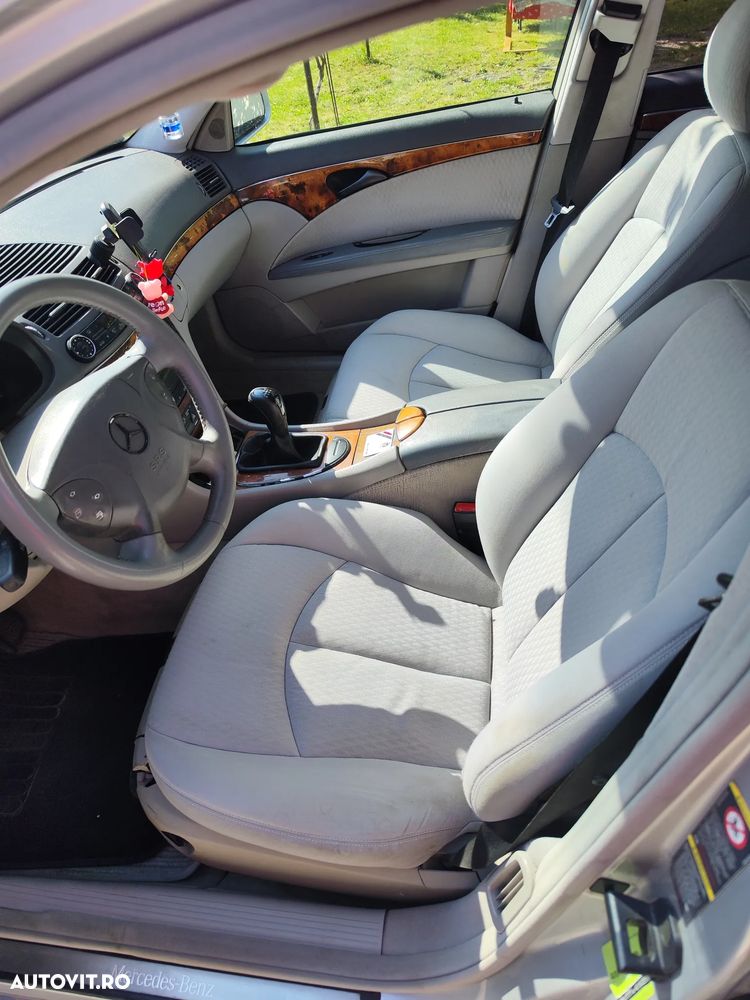 Mercedes-Benz E 220 CDI Avantgarde - 7