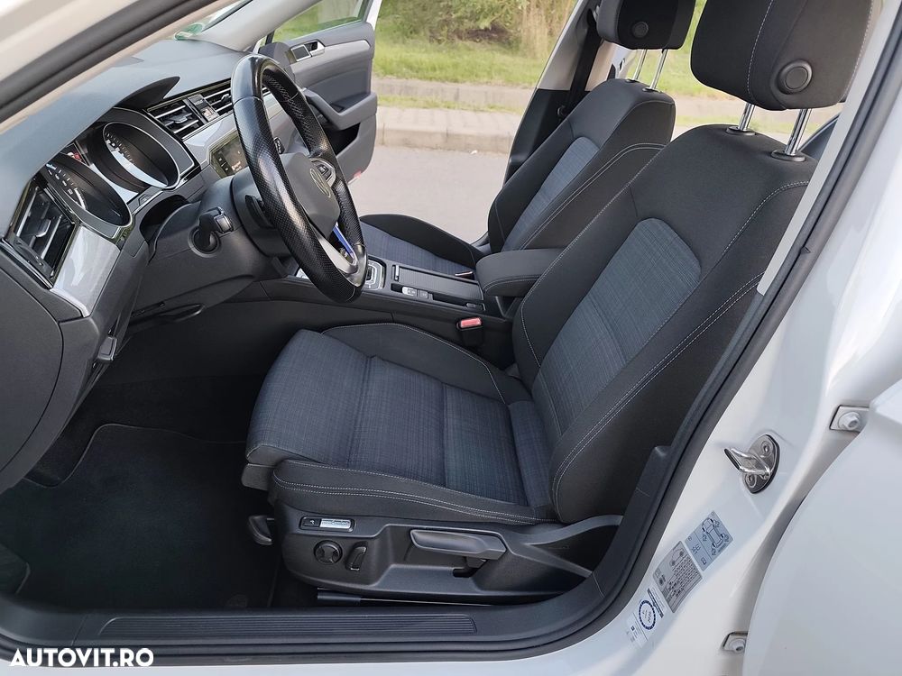 Volkswagen Passat - 6