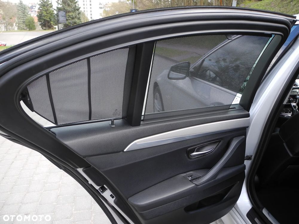 BMW Seria 5 - 23