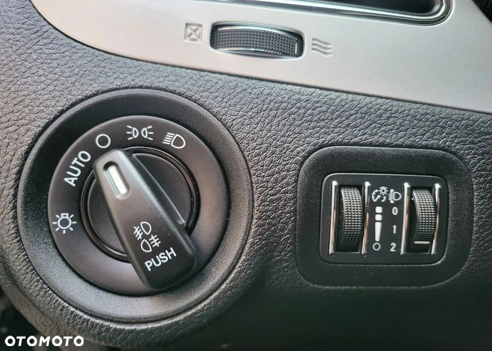 Fiat Freemont 2.0 Multijet Black Code AWD - 10