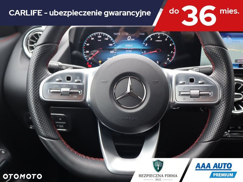 Mercedes-Benz GLA - 19