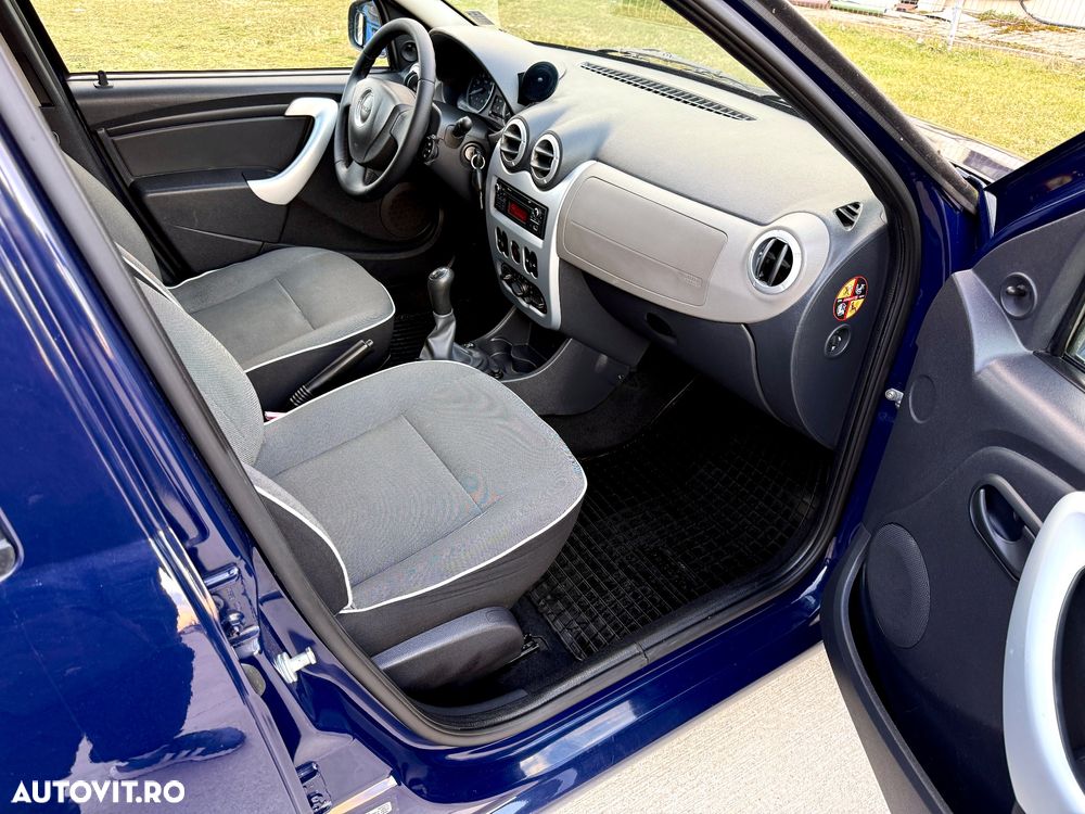 Dacia Logan 1.6 MPI Ambiance - 7