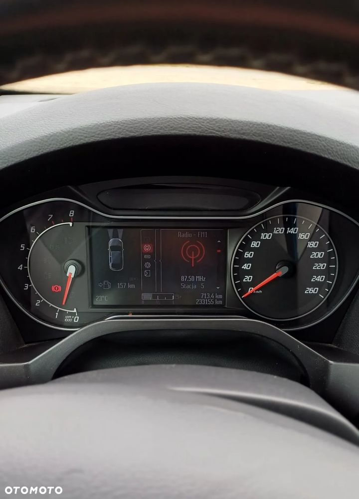 Ford S-Max 2.0 Titanium - 8