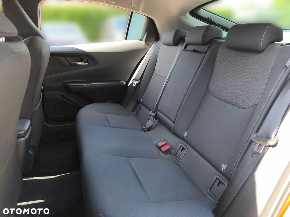 Toyota Prius - 14