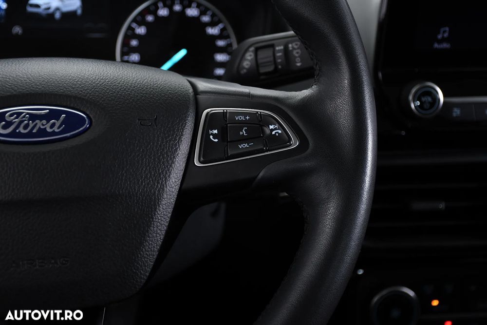 Ford EcoSport 1.0 EcoBoost Titanium - 32