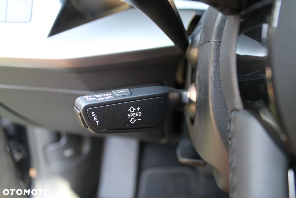 Audi A3 Sportback 1.4 TFSI e-tron S tronic - 34