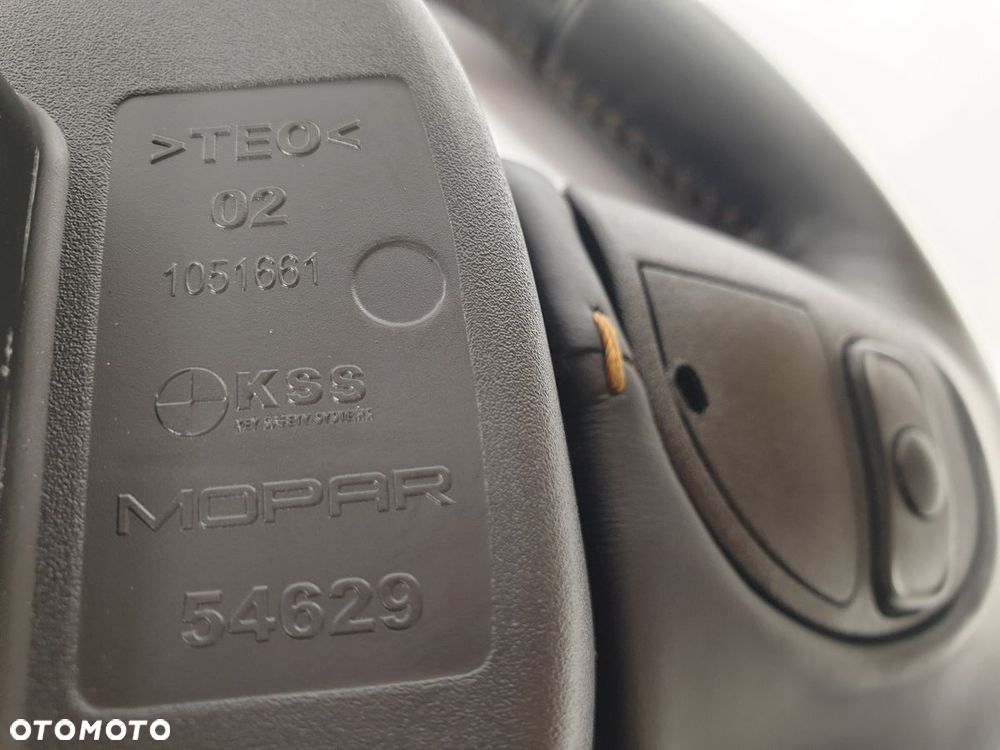 JEEP COMPASS od 2017 r Kierownica Skórzana - 9