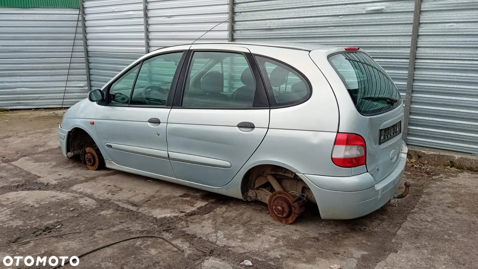 Tylko Części RENAULT SCENIC I FL PHII 1.6 16V K4M708 102KM 75kW 99r–03r Lakier MV632 - 2