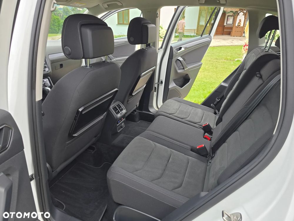 Volkswagen Tiguan 2.0 TDI SCR 4Motion (BlueMotion Techn.) DSG Highline - 32