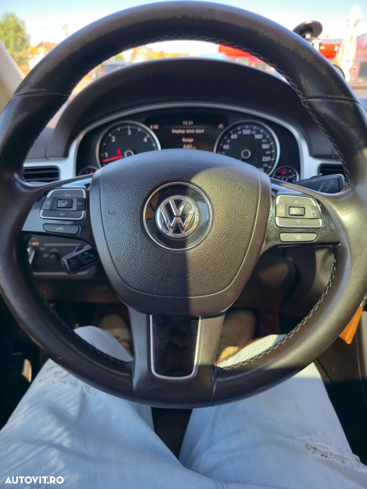 Volkswagen Touareg 3.0 V6 TDI BMT - 7