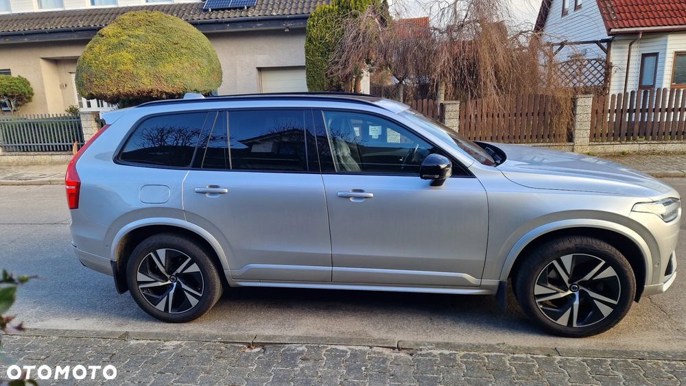 Volvo XC 90 B5 D AWD R-Design - 4