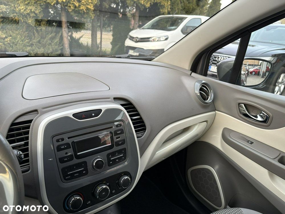 Renault Captur - 12