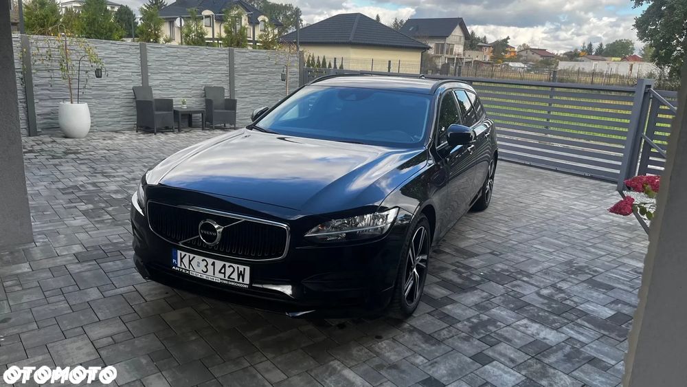 Volvo V90 D4 Momentum - 3