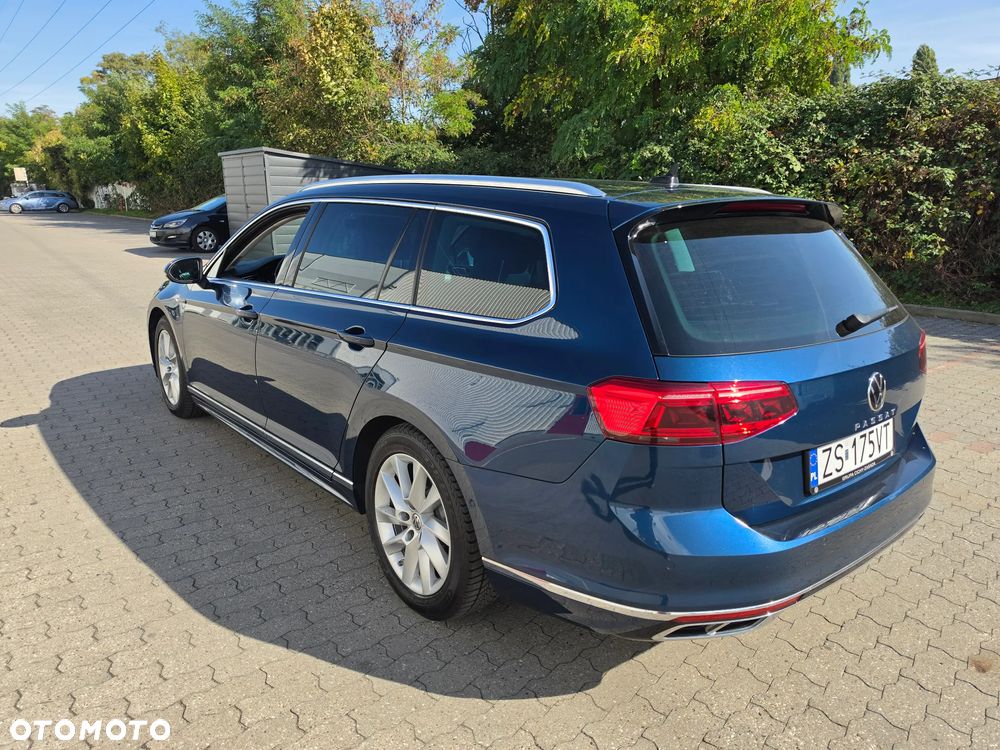 Volkswagen Passat - 8