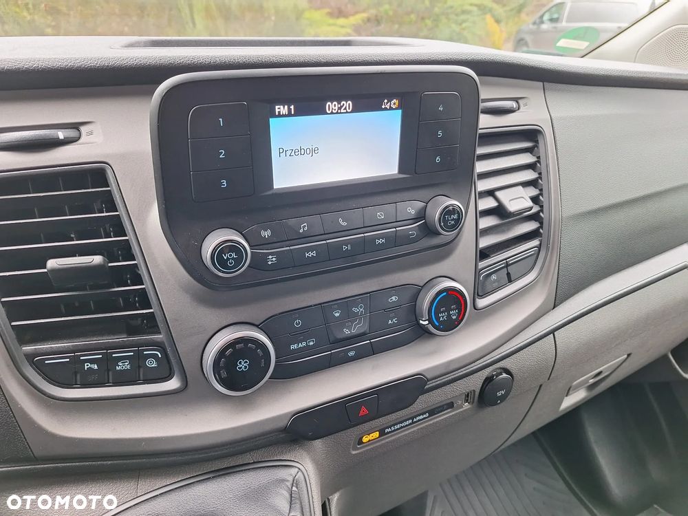 Ford Transit Custom - 24