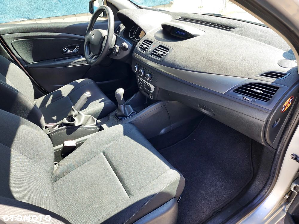 Renault Megane 1.6 16V 100 J'taime - 28