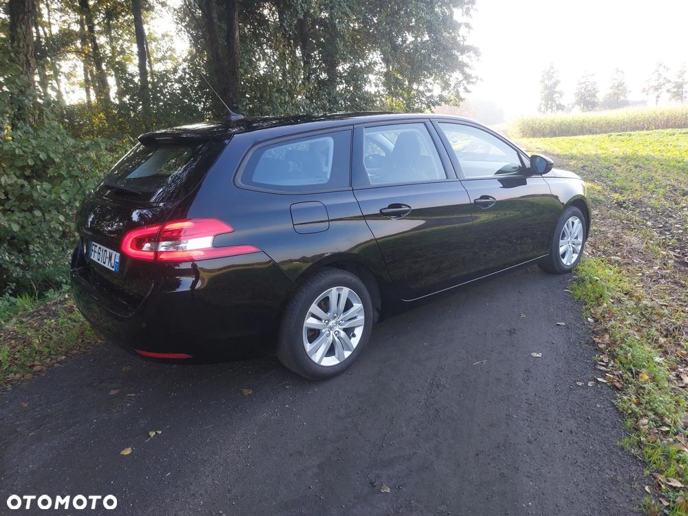 Peugeot 308 - 5