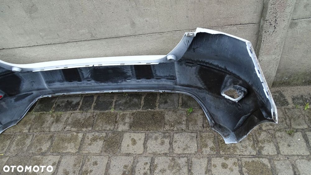 FORD FIESTA MK8 - zderzak tylny - 5