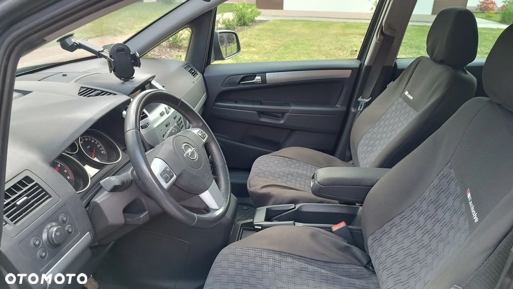 Opel Zafira 1.8 - 11