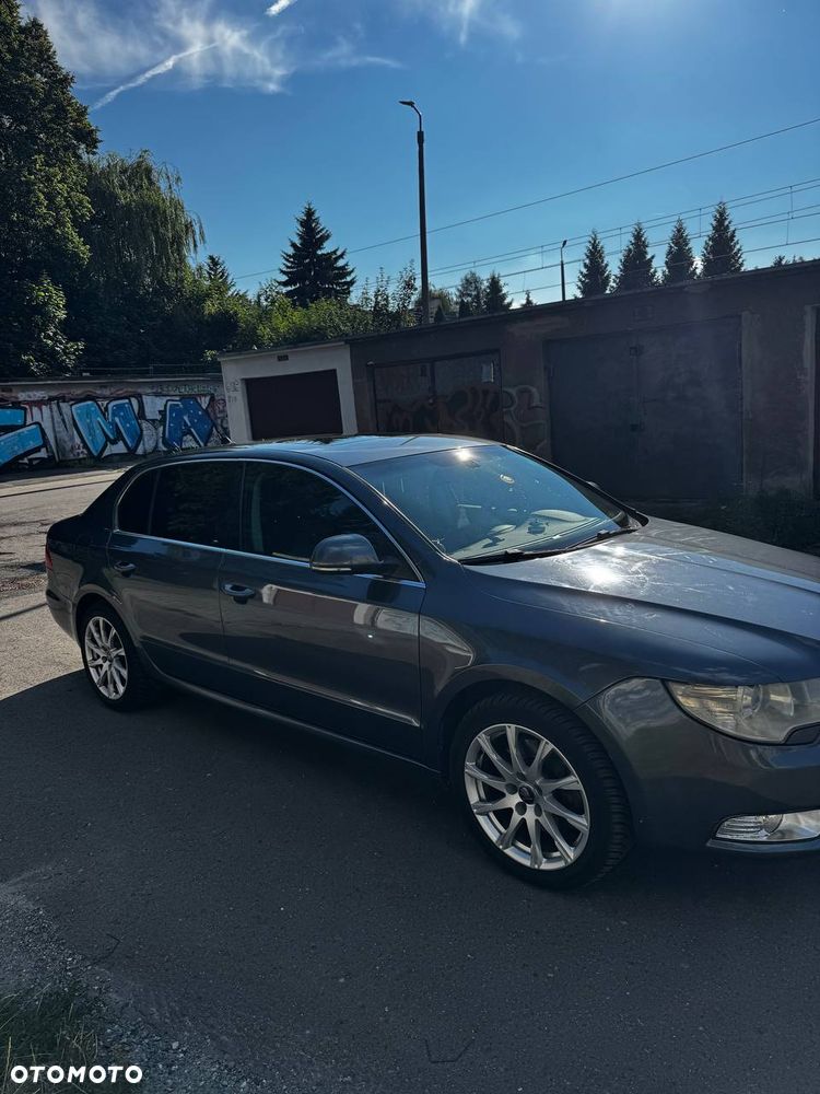 Skoda Superb 1.8 TSI Elegance DSG - 3