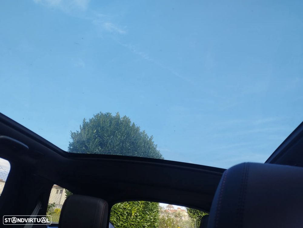 Land Rover Discovery Sport - 8