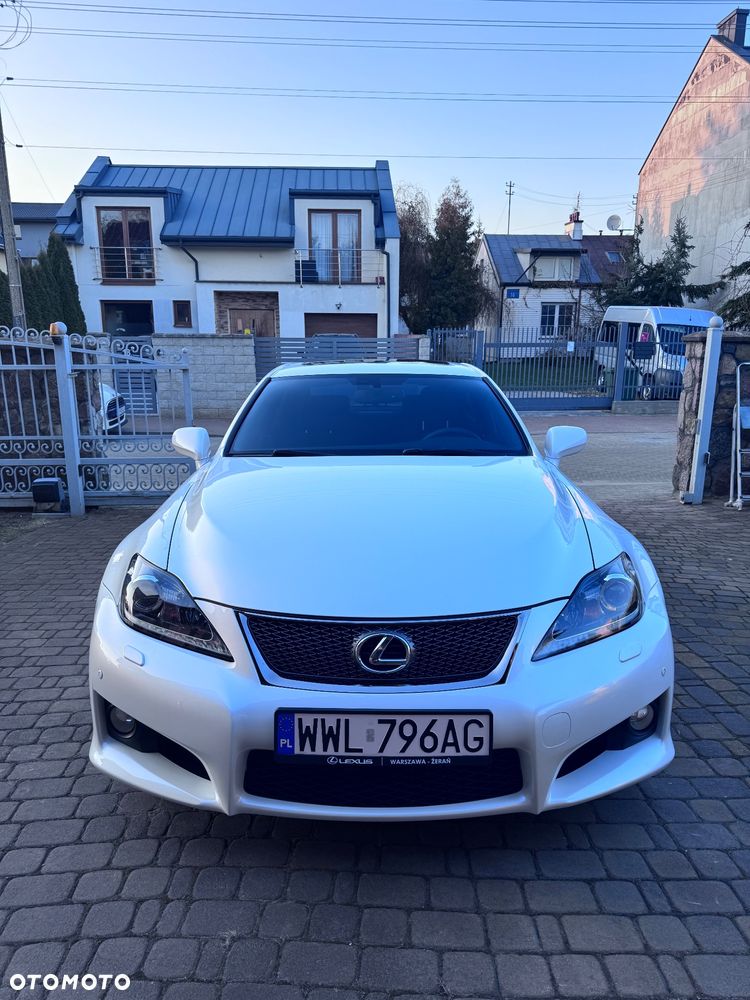 Lexus IS - 13