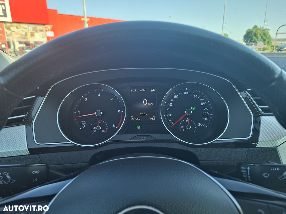 Volkswagen Passat - 5
