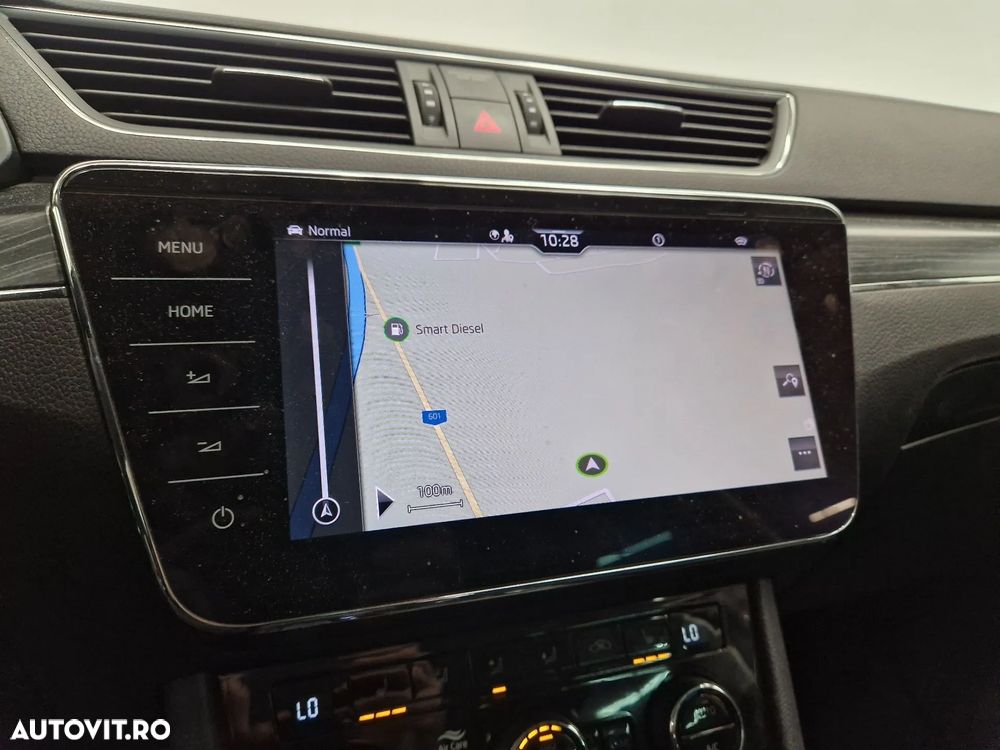 Skoda Superb 2.0 TDI DSG Style - 8