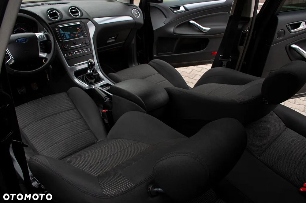 Ford Mondeo 2.0 TDCi Champions Edition - 31