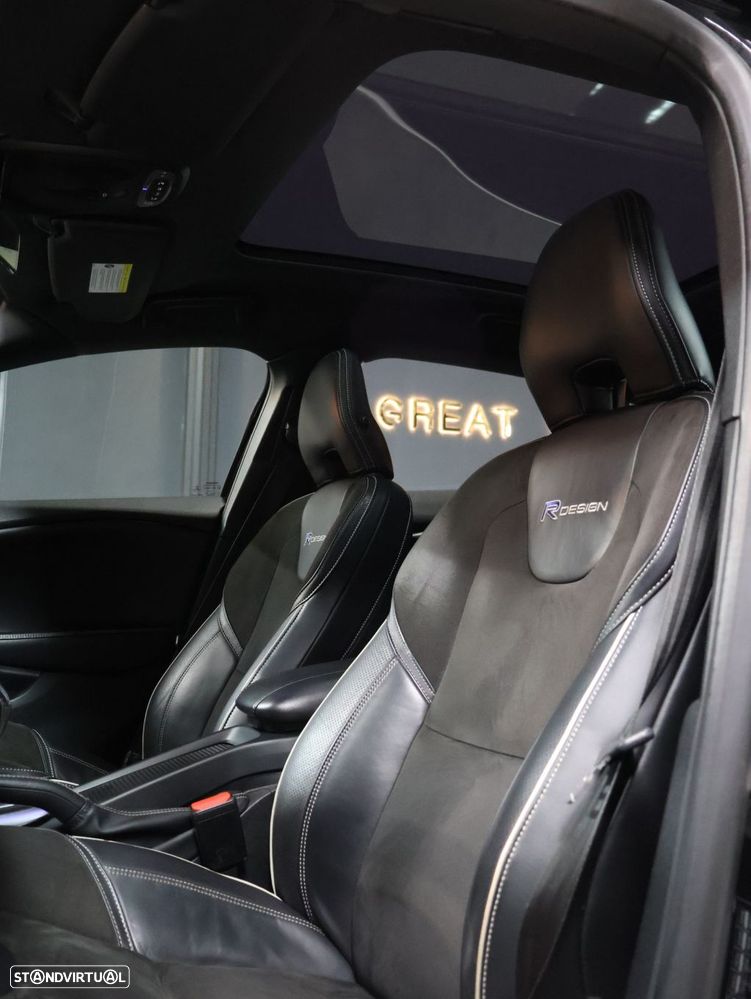 Volvo V40 D2 R Design - 8