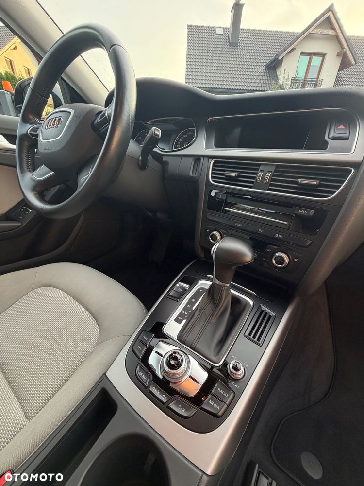 Audi A4 Allroad - 24