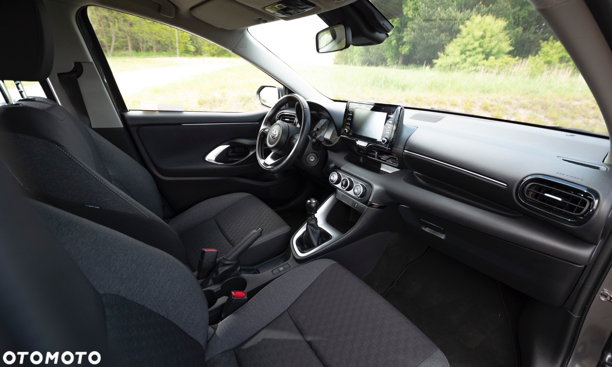 Toyota Yaris 1.5 Comfort - 11