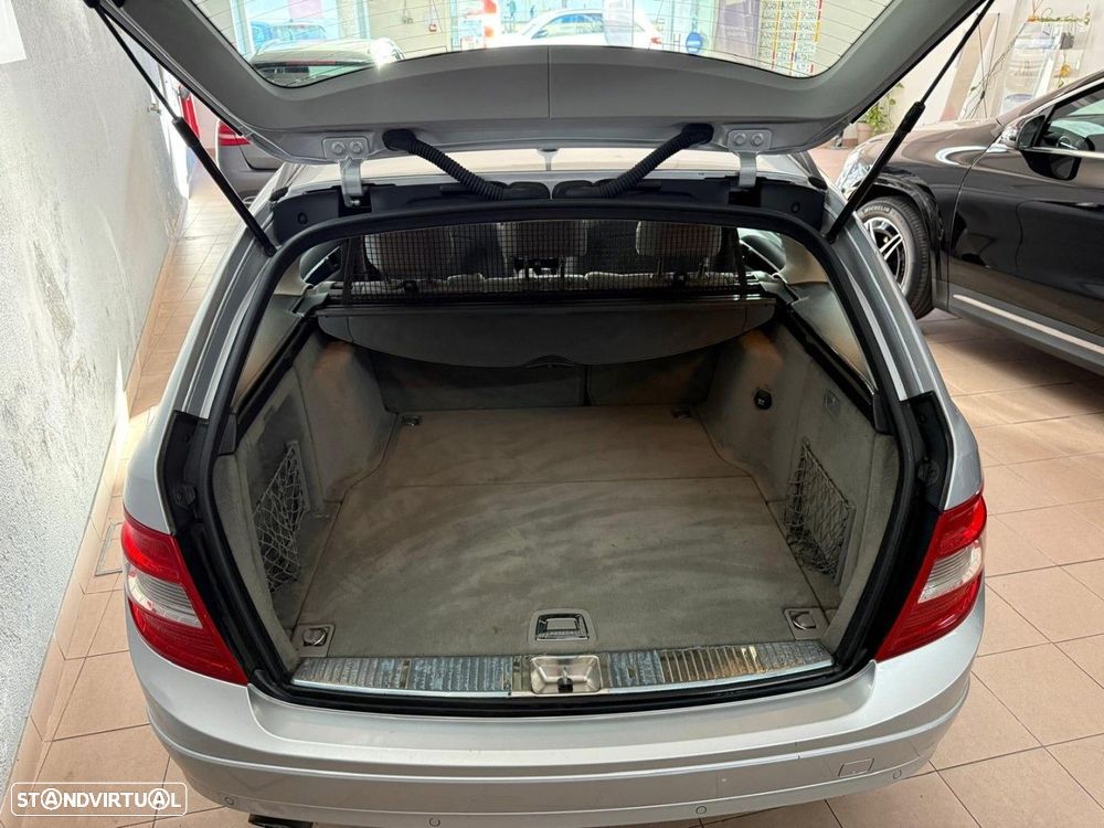 Mercedes-Benz C 220 CDi Classic - 15