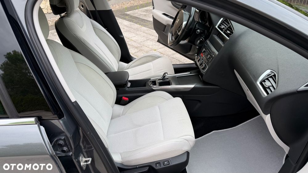 Citroën C4 - 8