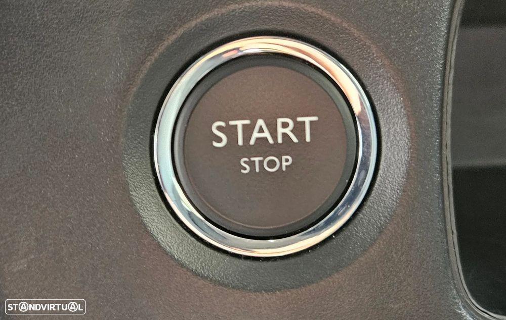 Citroën C3 1.6 BlueHDi Shine - 17
