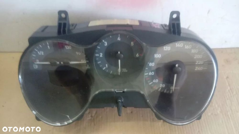 LICZNIK ZEGAR 1P0920823F SEAT LEON II 2.0 TDI EU - 2
