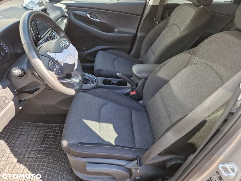 Hyundai i30 1.5 T-GDI 48V Smart DCT - 14