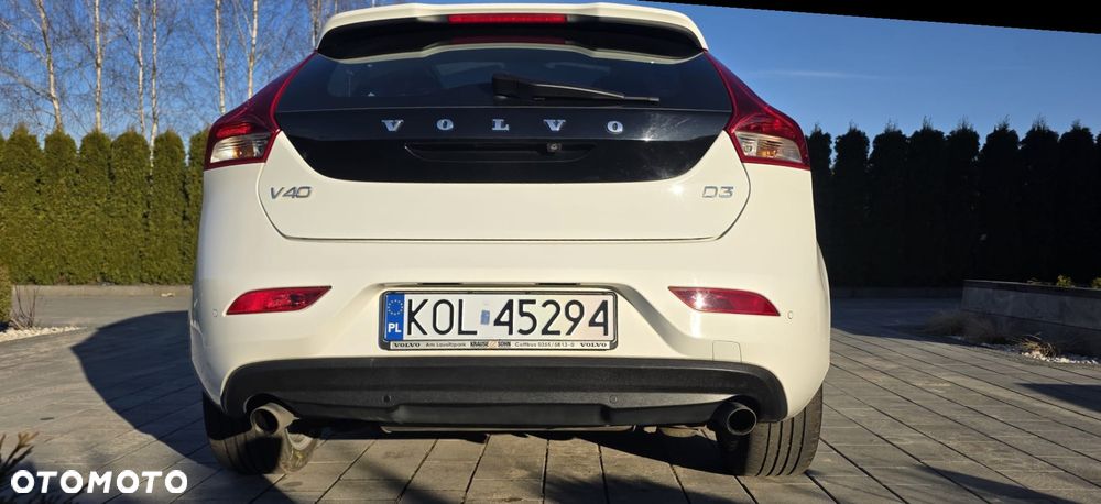 Volvo V40 D3 Summum - 12