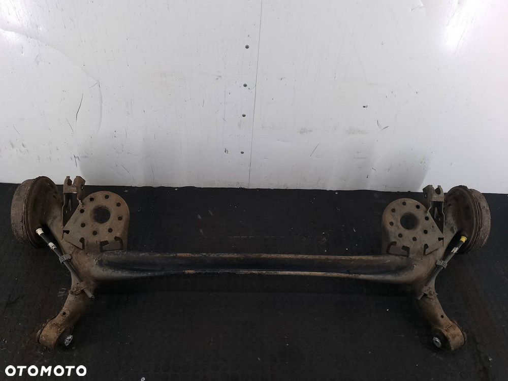 BELKA ZAWIESZENIA, OŚ TYŁ  TOYOTA YARIS III HATCHBACK 1.0 VVT-I - 6