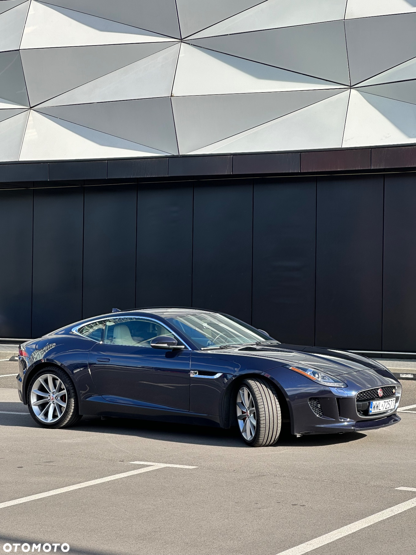 Jaguar F-Type S - 17