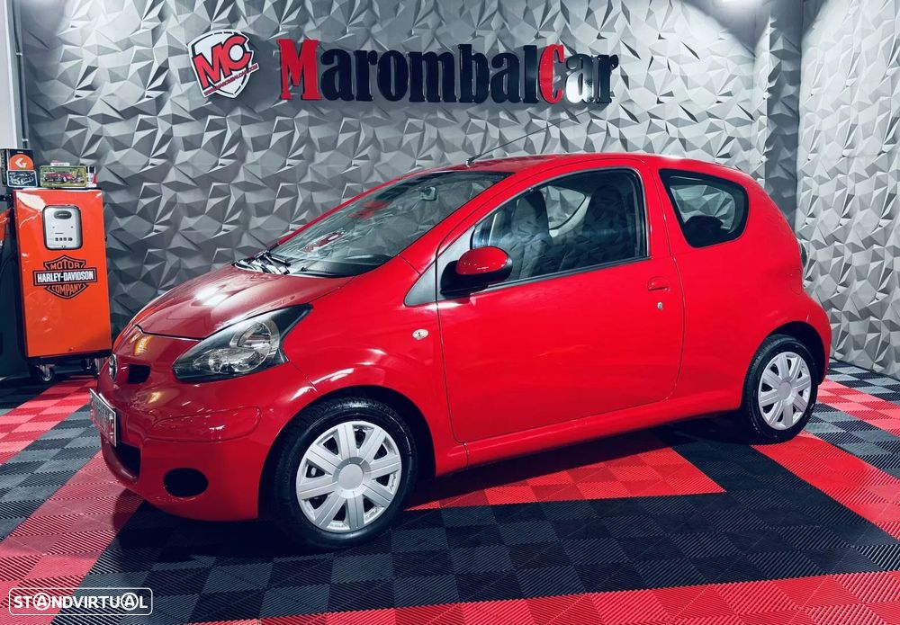 Toyota Aygo - 1