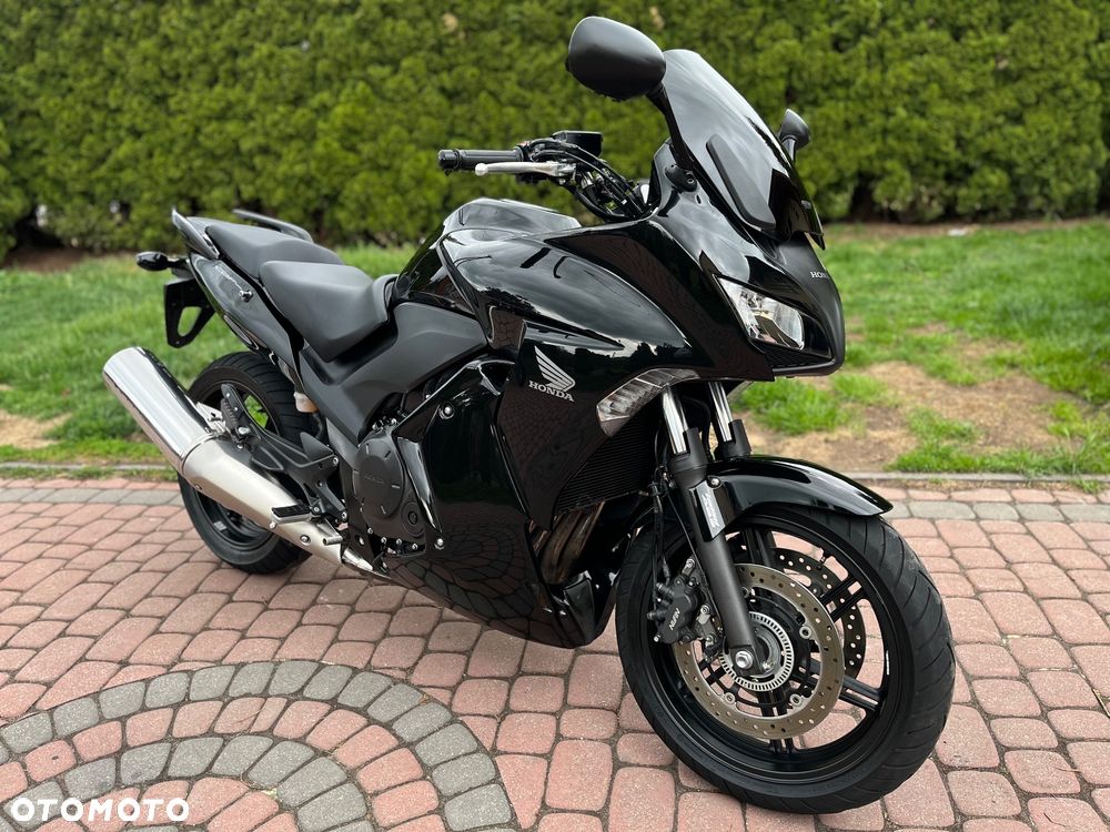 Honda CBF - 2