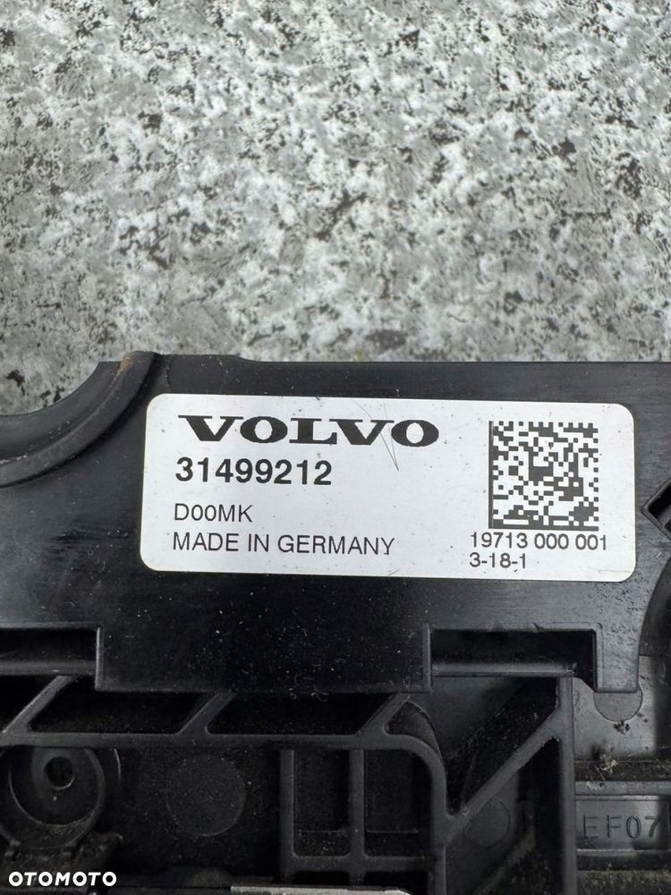 rozdzielacz napięcia prądu volvo xc60 ii 2017-2024 31499212 - 2