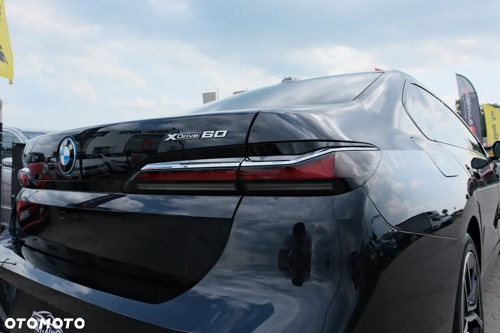 BMW i7 105.7kWh xDrive60 M Sport - 8