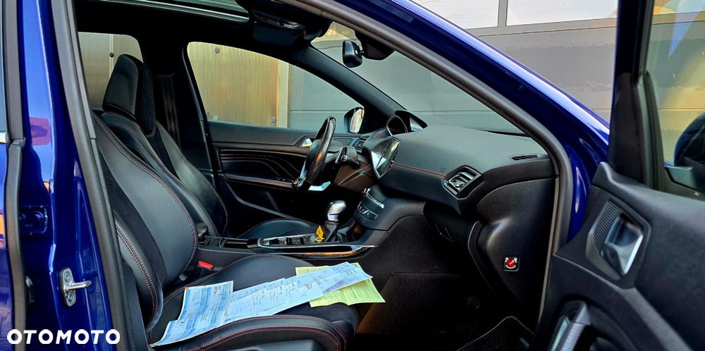 Peugeot 308 - 16