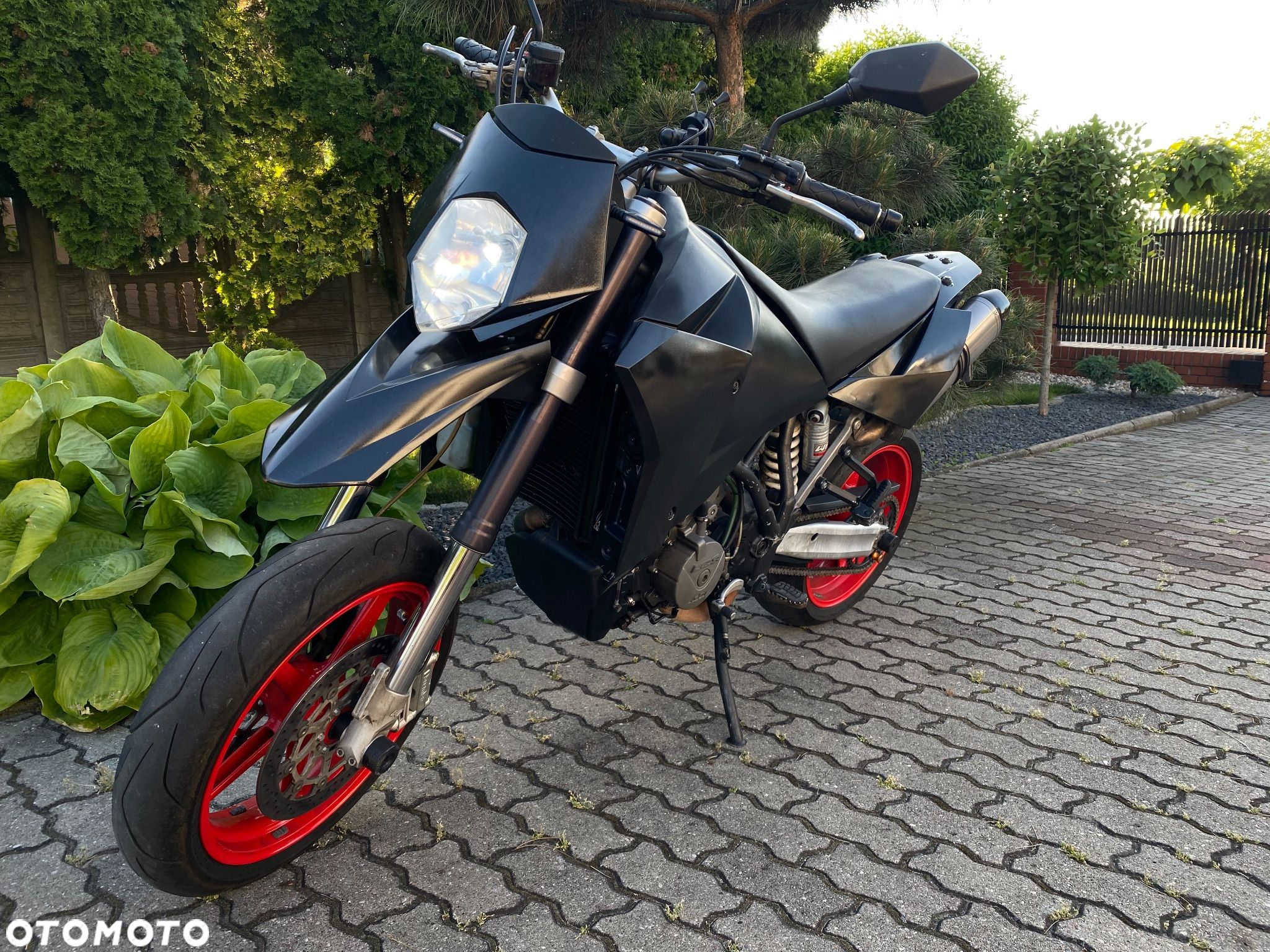 KTM LC 8 - 1