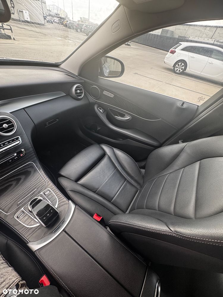 Mercedes-Benz C-Class 2016 photo 4